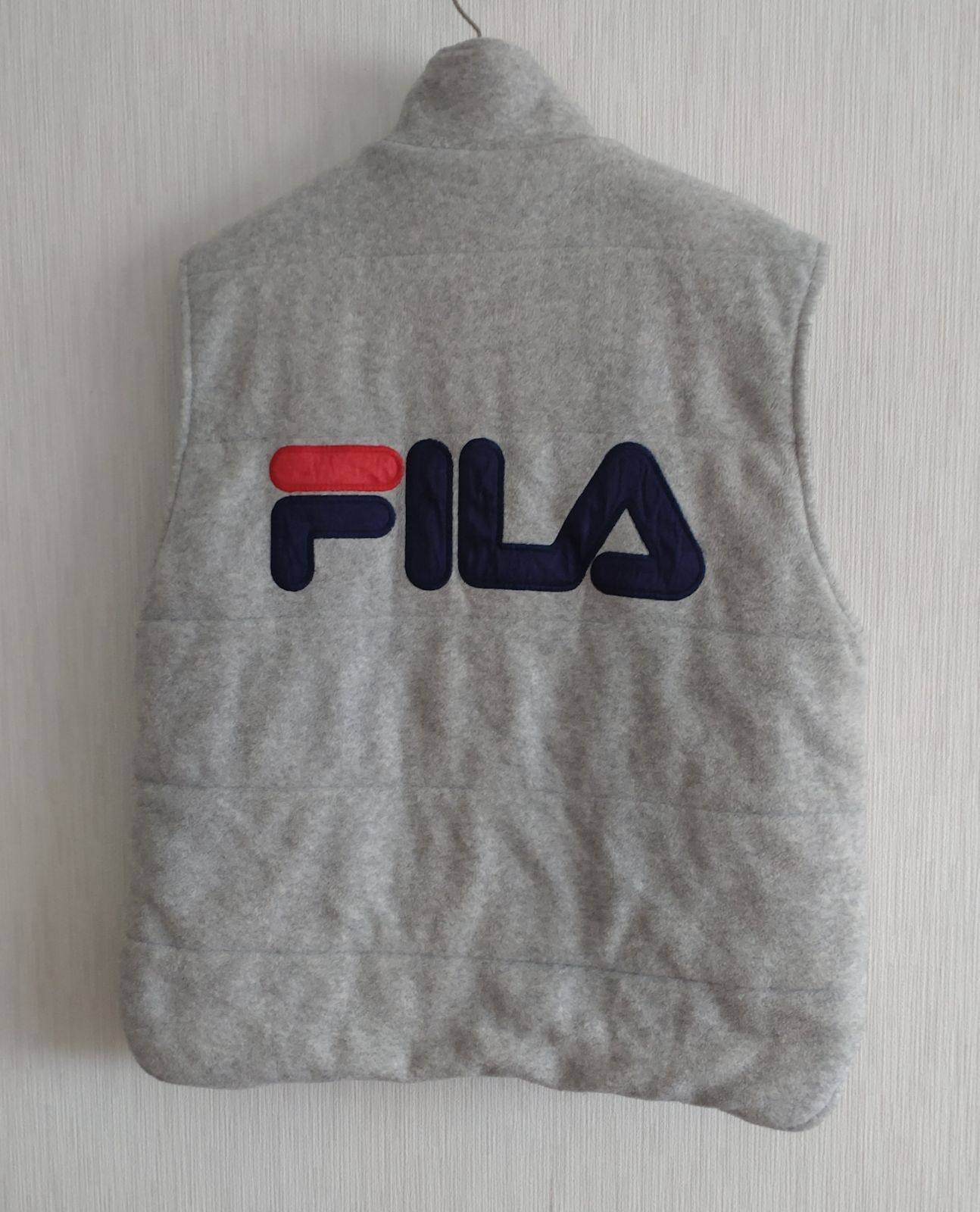 FILA リバーシブル ベスト珍品＜税送料1800円込み＞フィラ古着 タウン