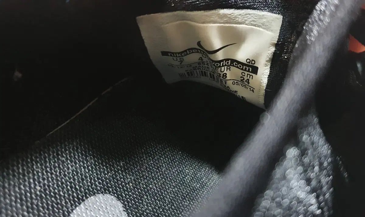 240