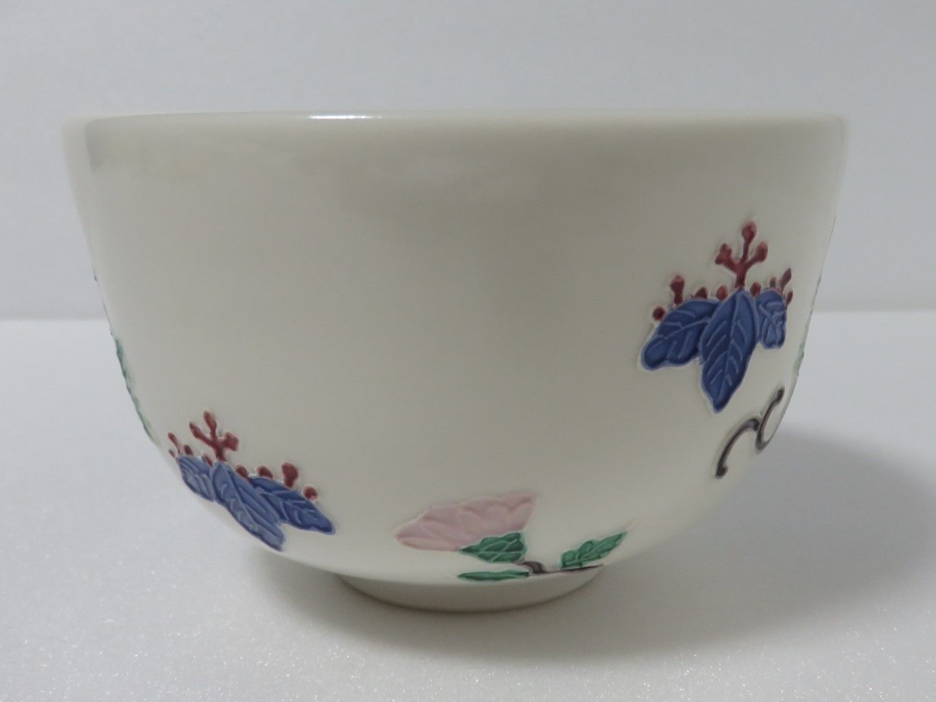 (新品)中村翠嵐作　白交趾菊桐茶碗 茶道具さくら🌸 白交趾 菊桐茶盌 中村翠嵐 - メルカリ