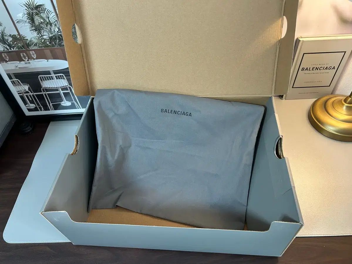 LOEWE LOEWE