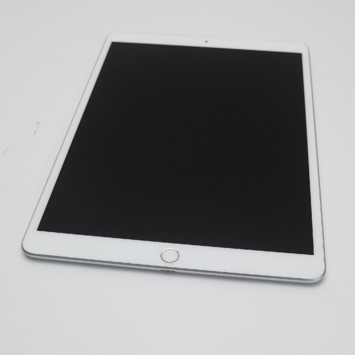 超美品 iPad Air 3 wi-fiモデル 256GB シルバー 本体 土日祝発送OK 07000