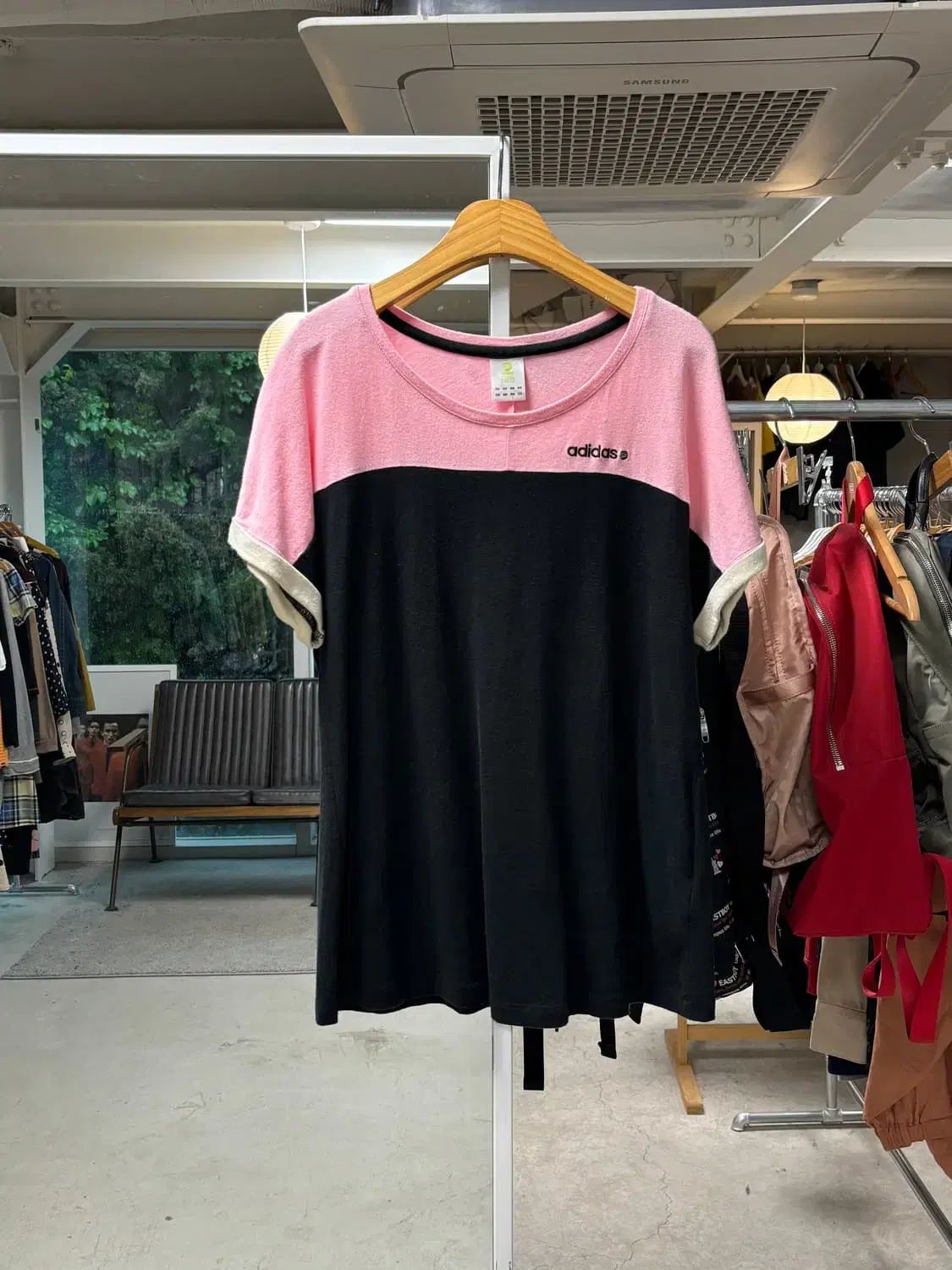 adidas アディダス ネオ Tシャツ