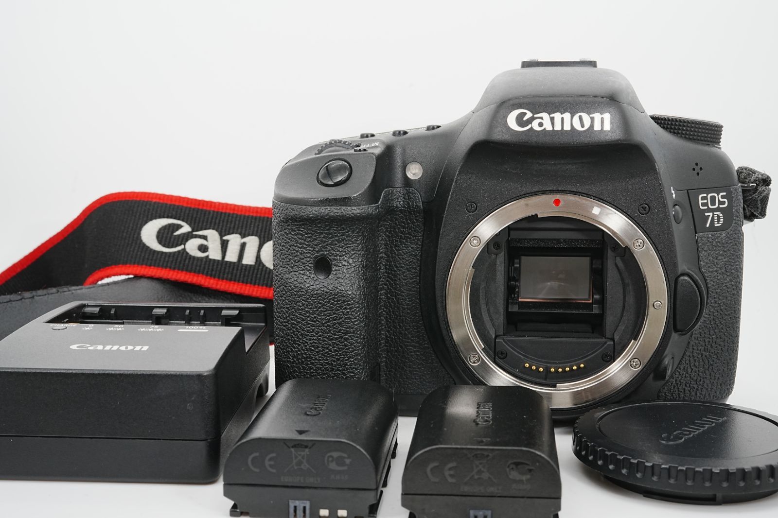良品 12248ショット Canon デジタル一眼レフカメラ EOS 7D ボディ EOS7D