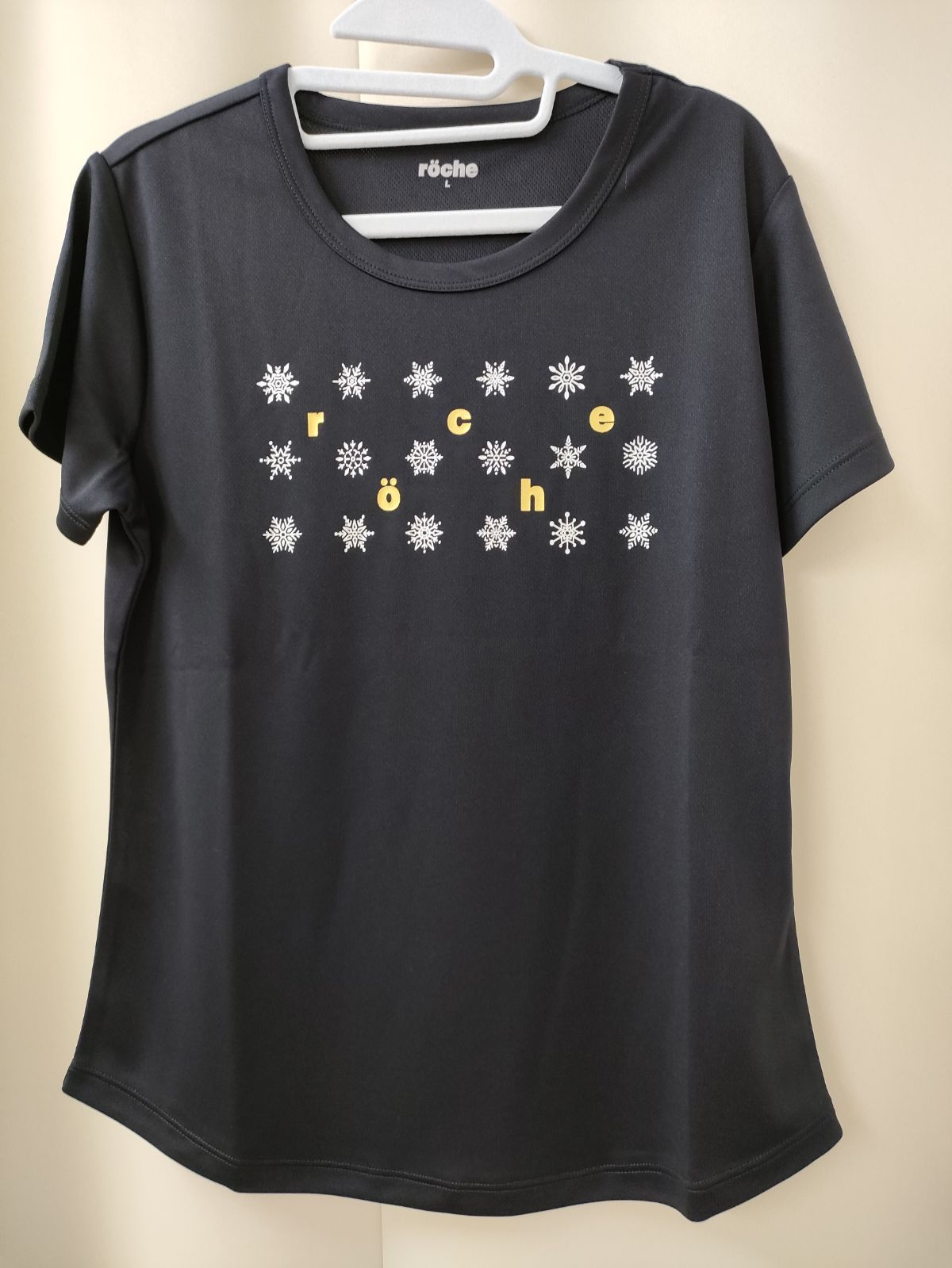 アドミラル2025秋冬最新作】バックタックフレアグラフィックTEE