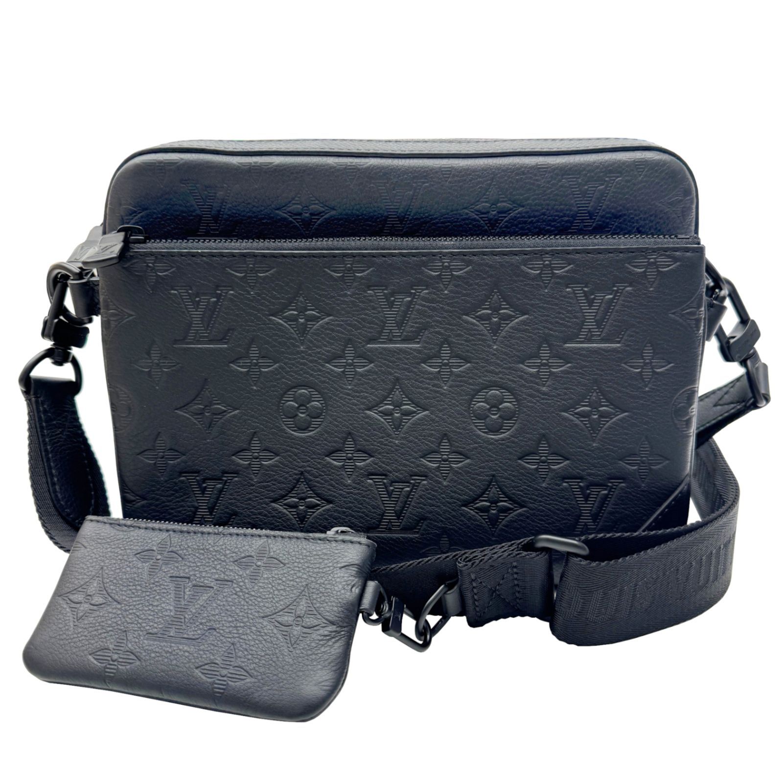 LOUIS VUITTON ルイ ヴィトン トリオ・メッセンジャー M46602 RFID モノグラム・パターン エンボス ブラック レザー メンズ  ショルダーバッグ メッセンジャーバッグ 新作 現行 メンズ - メルカリ