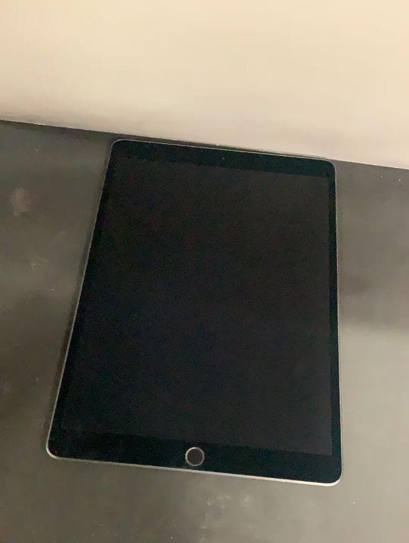 Apple iPad