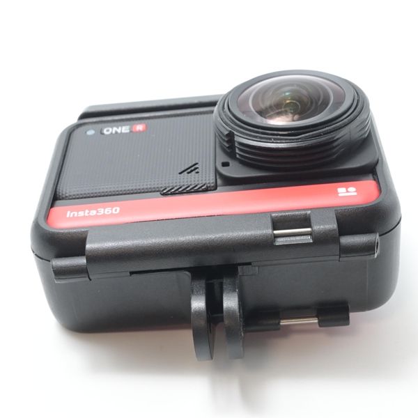 Insta360 ONE