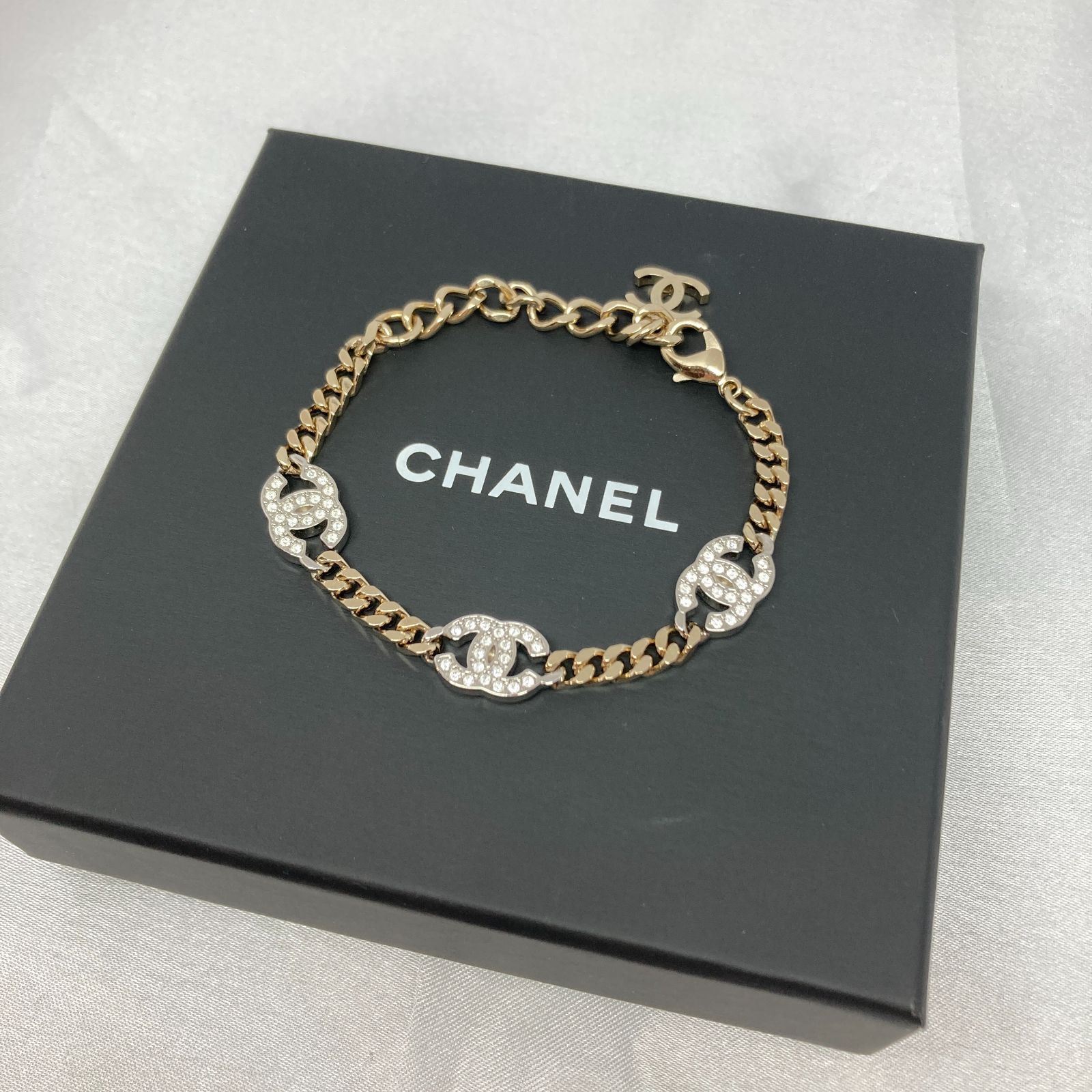 CHANEL パール ロゴ ゴールド バングル シャネル 楽天市場】シャネル バングル（ブレスレット｜レディース