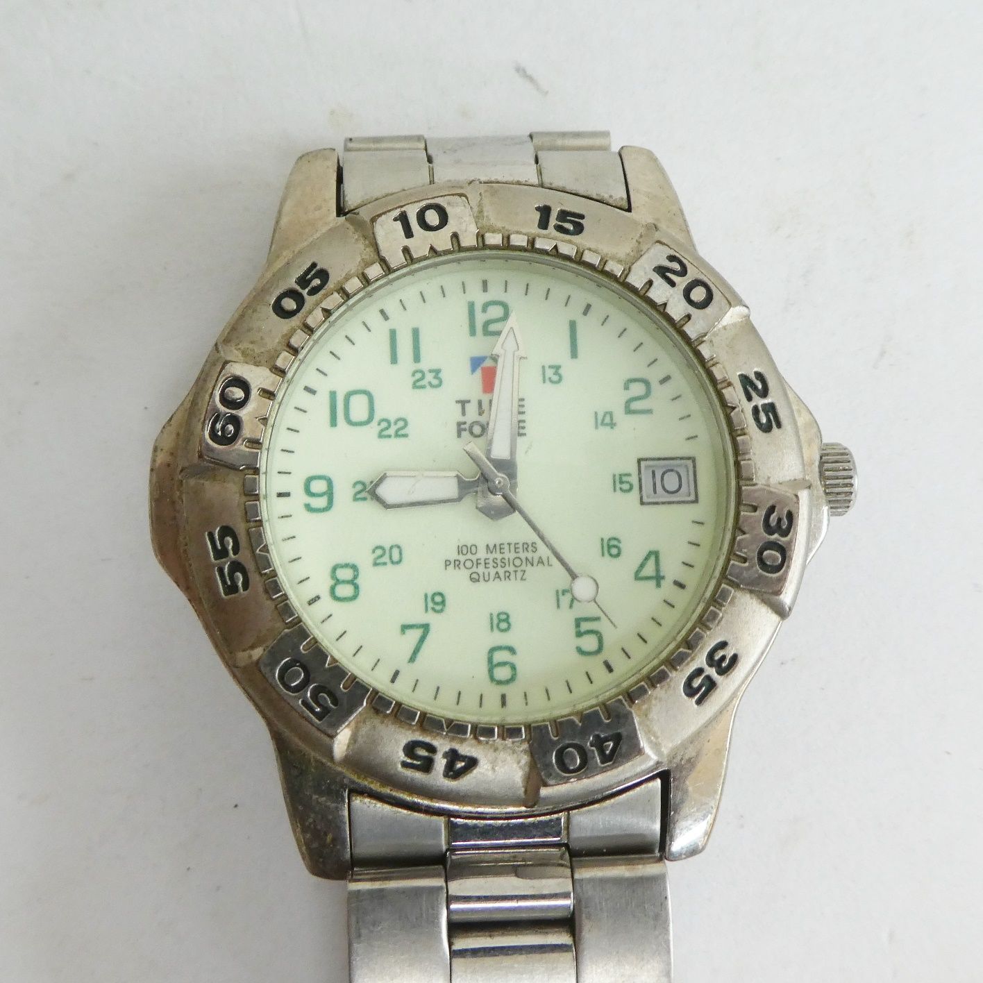 Q956【激安】G-SHOCK WR20BAR 他 腕時計 4個 まとめ売り 中古 Q956【激安】G-SHOCK WR20BAR 他 腕時計 4個 まとめ売り 中古
