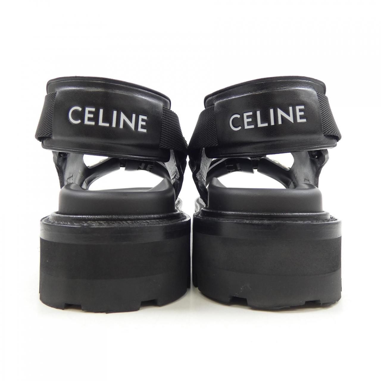 CELINE グルカサンダル ラバー 黒 セリーヌ 43 CELINE グルカサンダル ラバー 黒 セリーヌ 43 - メルカリ
