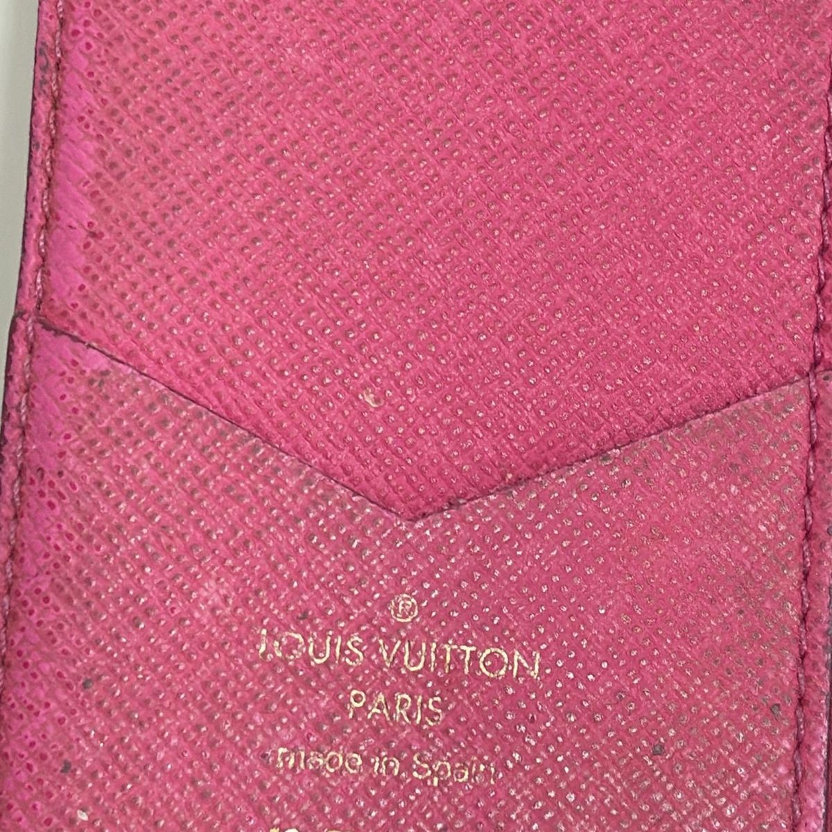 LOUIS VUITTON - LOUIS VUITTON(ルイヴィトン) 携帯電話ケース モノグラム IPHONE7&amp;8フォリオ M61906 ローズ iPhoneケース/イニシャル刻印 LOUIS VUITTON(ルイヴィトン) 携帯電話ケース モノグラム