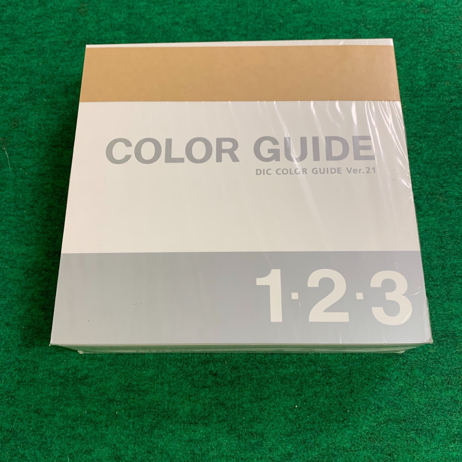 DIC カラーガイド　3冊組　第21版 DIC カラーガイド (PART1) 3冊組 第21版 | ゆめ画材
