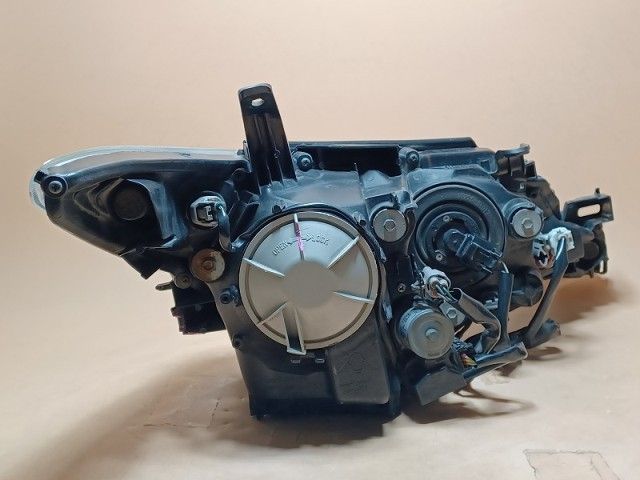 エスティマ AHR20W 左ヘッドランプ ヘッドライト X コイト 28-212 81185-28C80 202