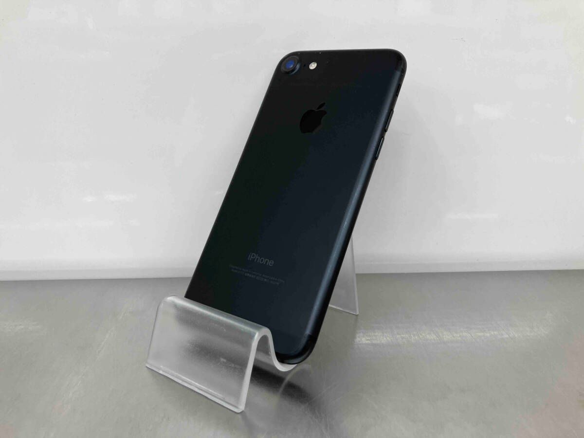 MNCK2J/A iPhone 7 128GB ブラック docomo - メルカリ