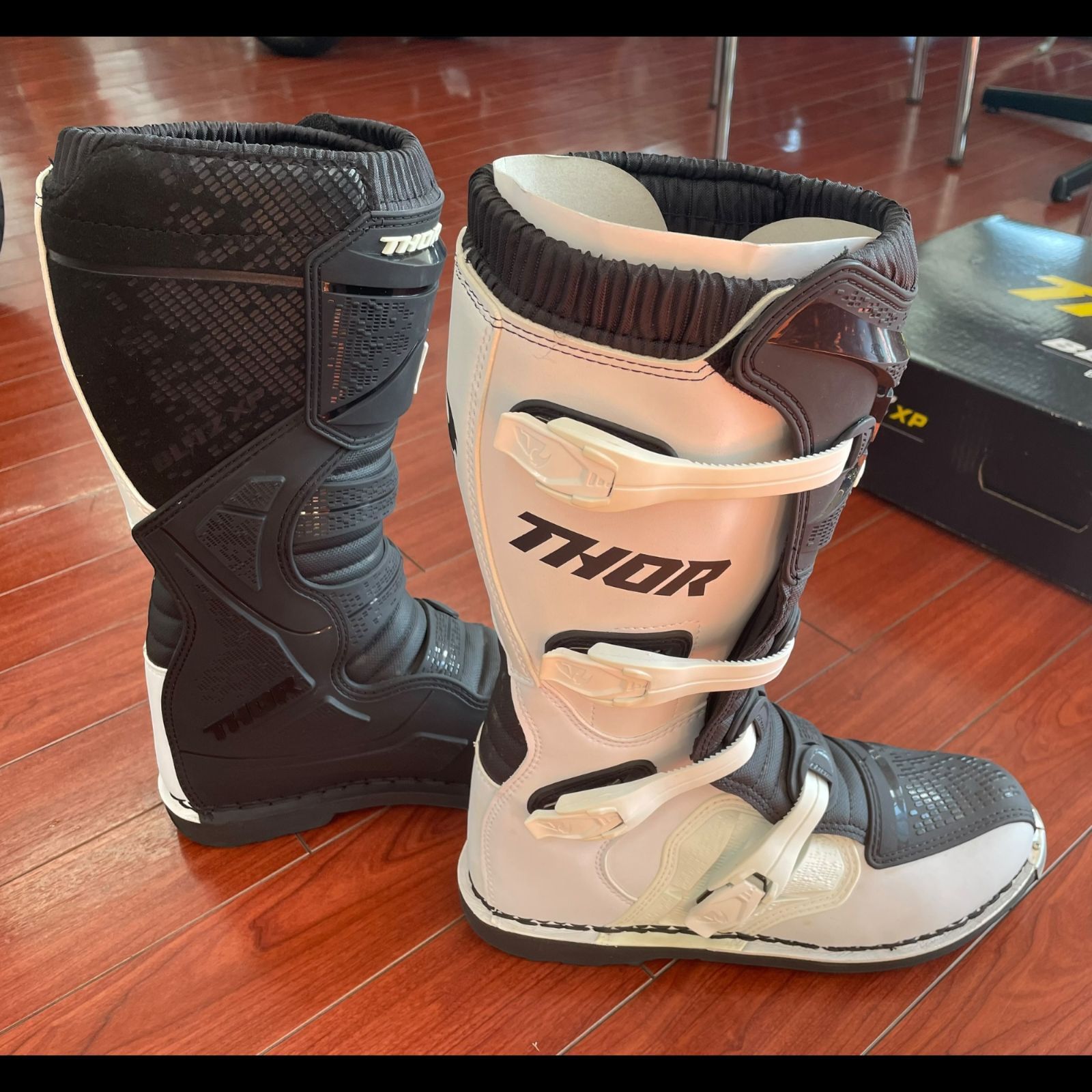 Thor MX Blitz XP Youth Dirt Bike Motocross Boots Kids Off Road  Charcoal/orange - Bargain Bike Thor Blitz XP ユースモトクロスブーツ YOUTH (ジュニア)