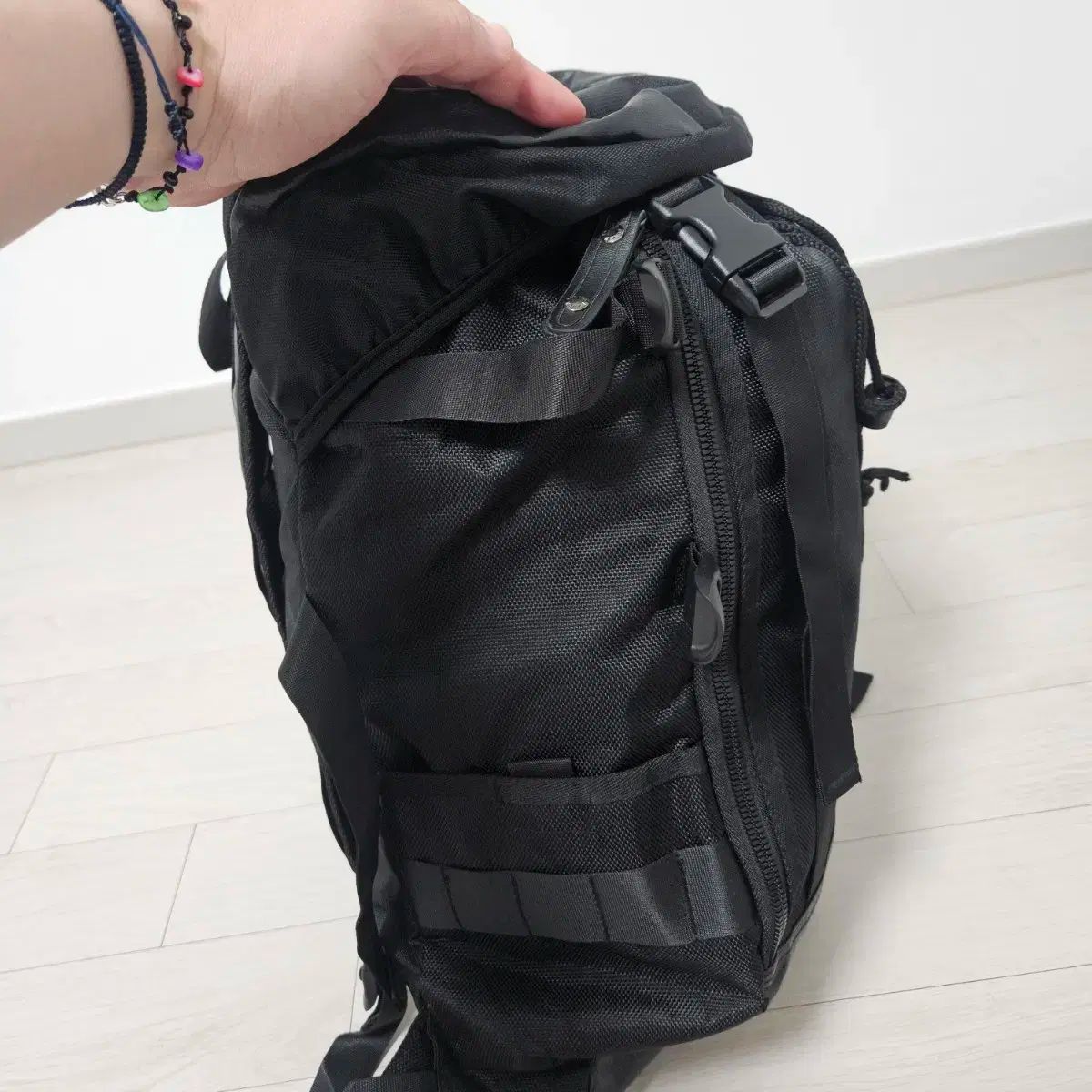 ベルナール・ビュッフェ「Compotier aux raisins」、人気作品