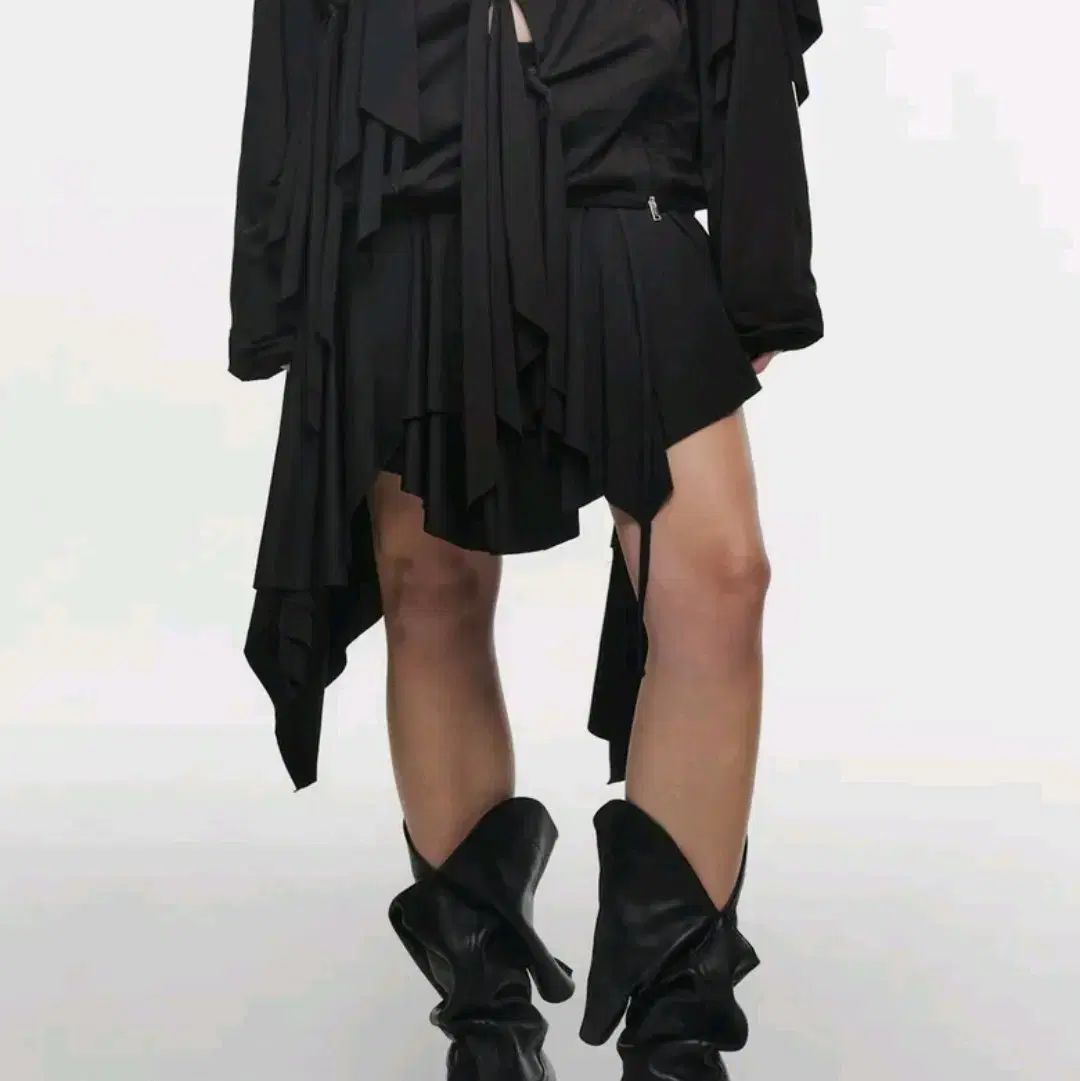 NACHE FLOW LAYERED SKIRT BLACK