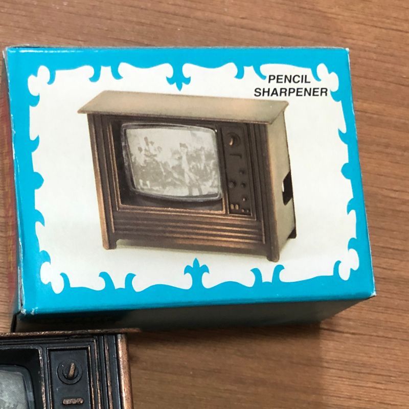 置物 アンティーク 鉛筆削り 新品 オブジェ テレビ レトロ