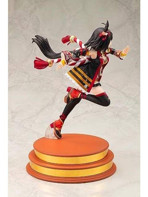 コトブキヤ [迫る熱に押されて]キタサンブラック 1/7 完成品 「ウマ娘