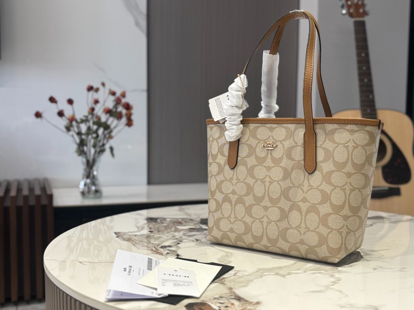 今日特価】Coach City Tote Bag コーチ シティ トート バッグ