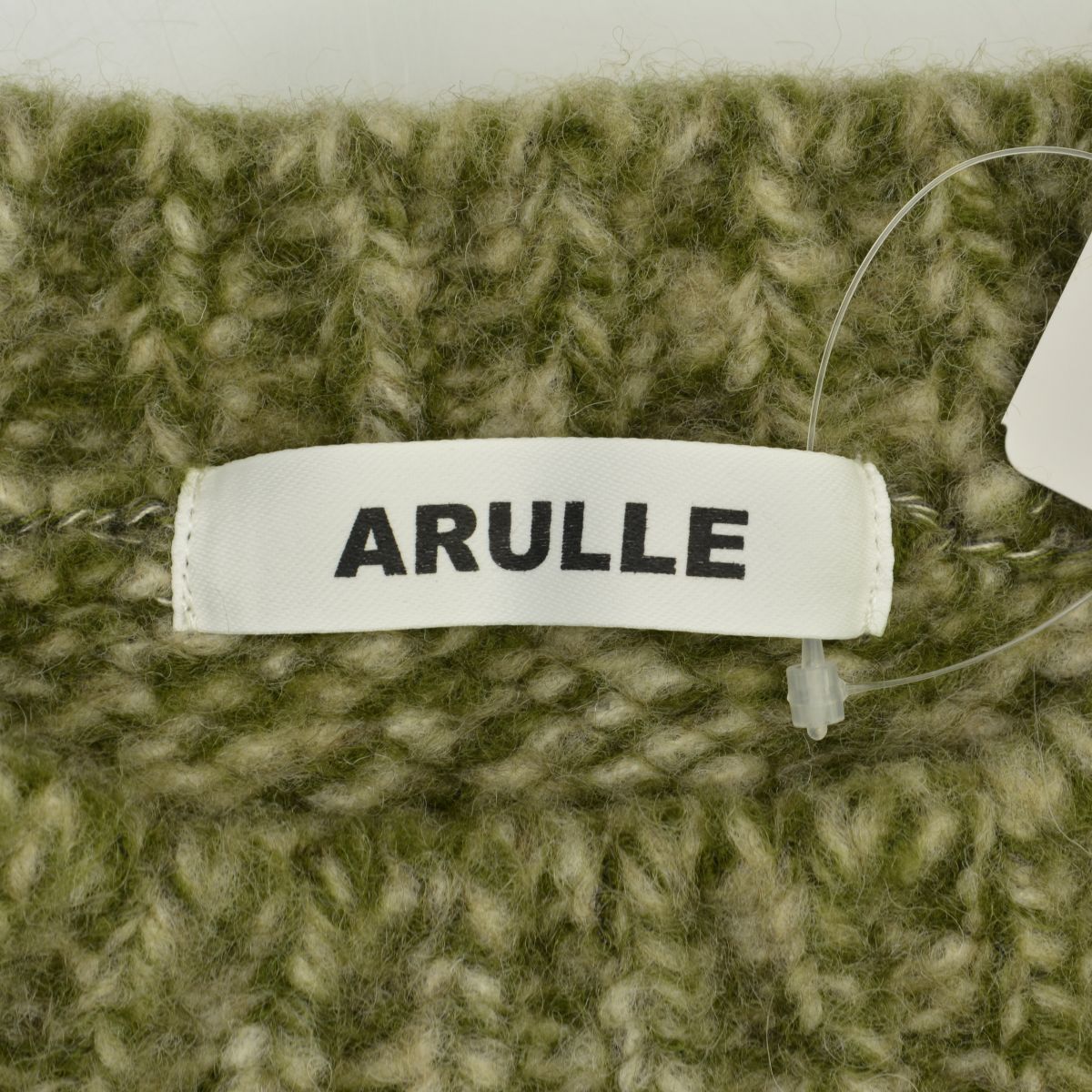 ARULLE オーバーサイズ 長袖ニットセーター ARULLE】オーバーサイズ長袖ニットセーター - メルカリ