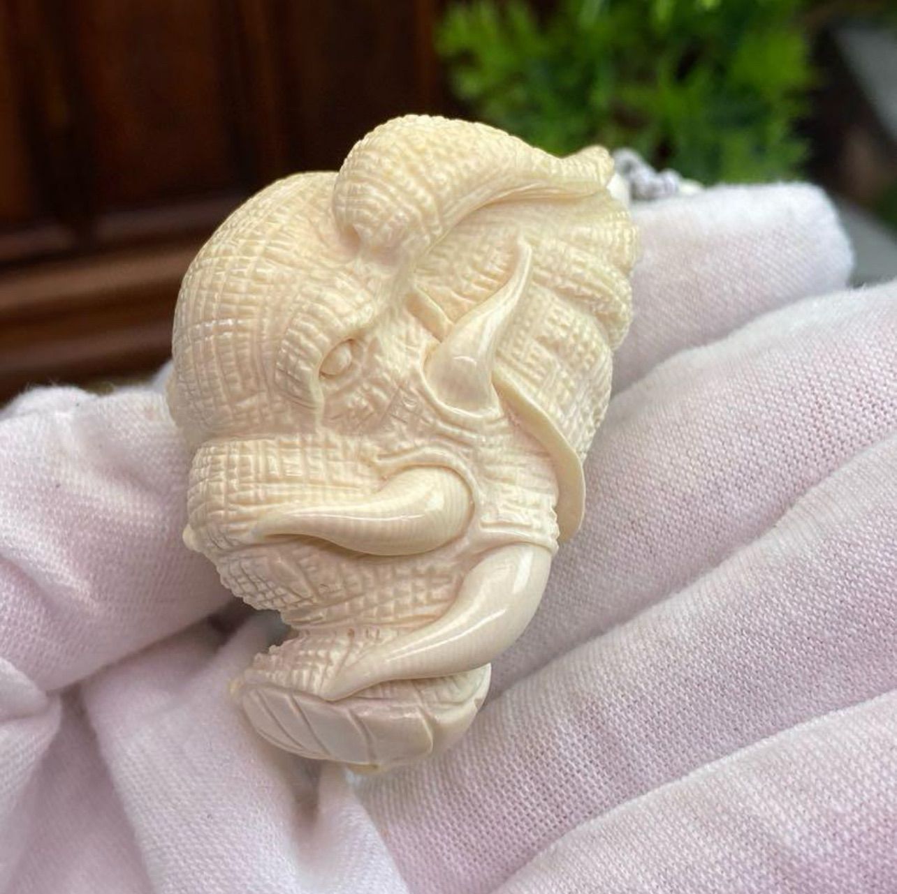 天然マンモス牙美しい手作り彫刻百財集まり置物