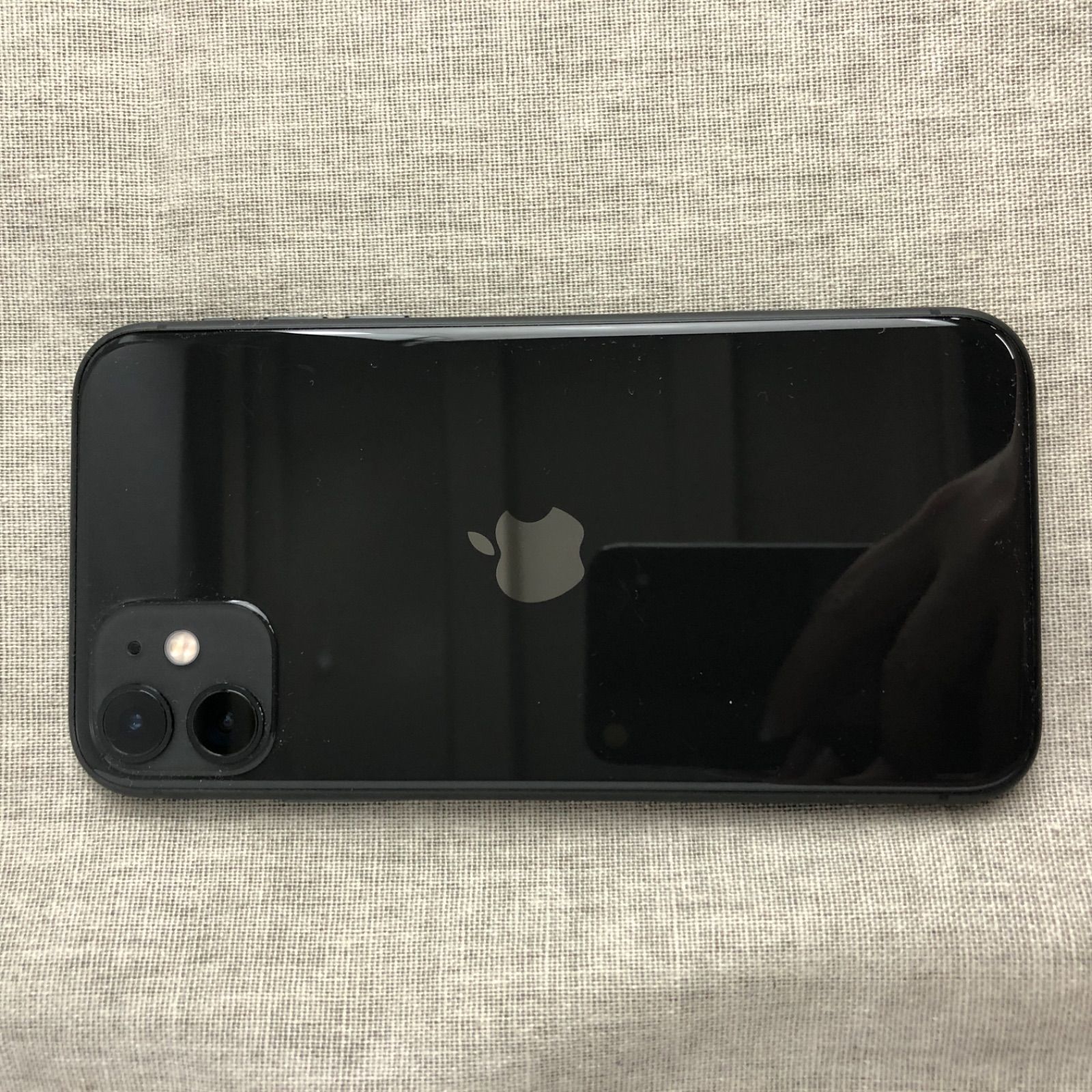 iPhone11 64GB 黒 SIMフリー Apple iPhone 11 64GB SIMフリー [ブラック] 価格比較 - 価格.com