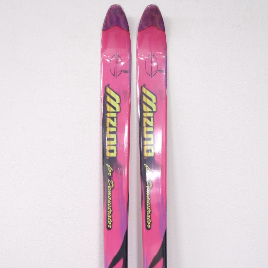 MIZUNO - 未使用 ミズノ Mizuno for Demonstraton Dmode 173cm センター 60ｍｍ スキー板 アウトドア 約1420ｇ(一本あたり) MIZUNO - 未使用 ミズノ Mizuno for Demonstraton Dmode 173cm