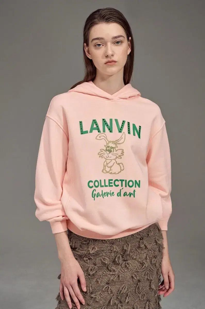 The HANDSOME LANVIN COLLECTION ランバンコレクション LANVIN クリスタル - ビーズ うさぎ フード付きTシャツ ピンク 55