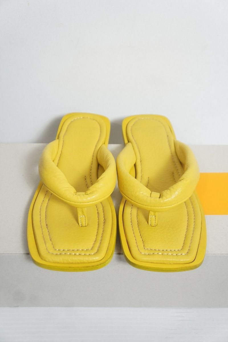 maison eureka トングヒールサンダル maison eureka TONG HEEL SANDAL