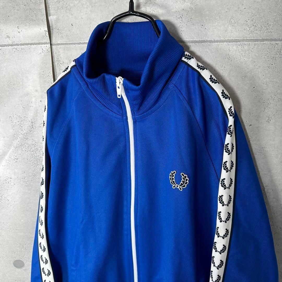 11g1m14 ポルトガル製 フレッドペリー トラックジャケット 月桂樹 青  
