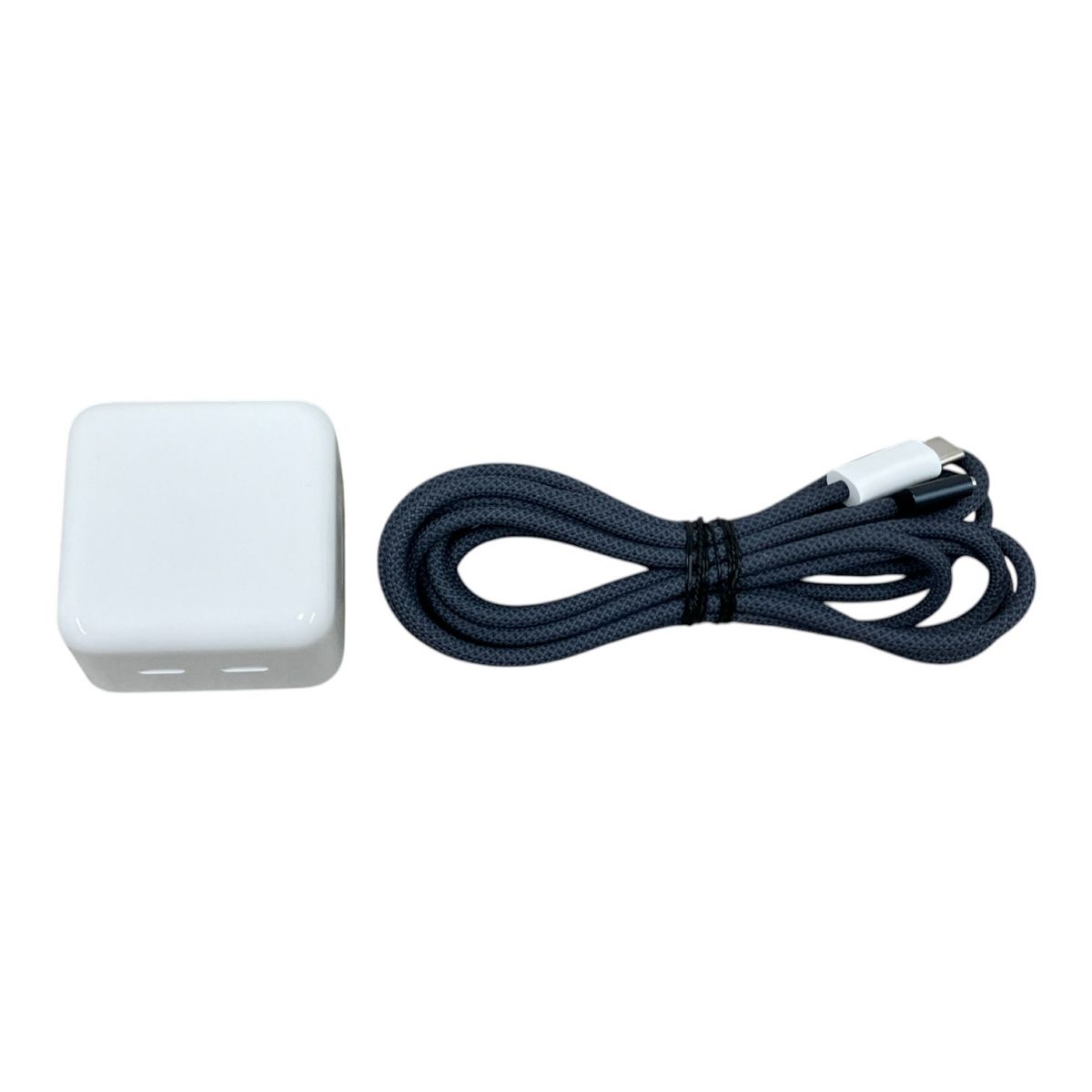 M2 MacBook Air 15インチ【充放電回数6回】 M2 MacBook Air 15インチ【充放電回数6回】 MacBook/Air/Proの