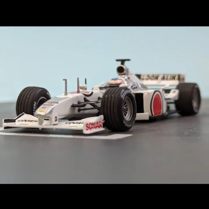 ミニチャンプス 1/43 BAR002 佐藤琢磨コレクション - メルカリ