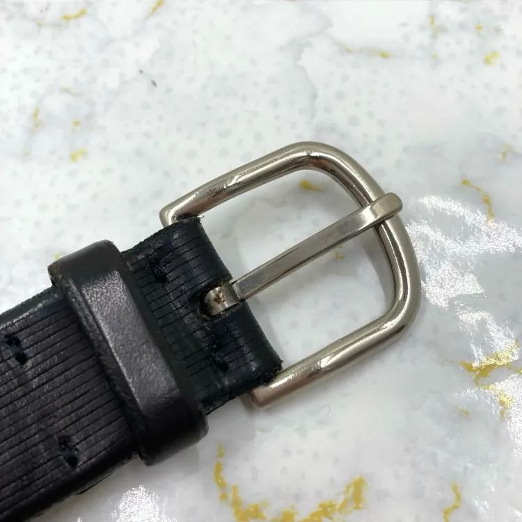 美品❗️ GIORGIO ARMANI ジョルジオアルマーニ レザー シルバー