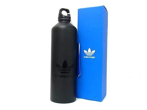 ■新品■未使用■ adidas×BALENCIAGA アディダス×バレンシアガ コラボ ウォーターボトル 水筒 ブラック系 FF7775 □新品□未使用□ adidas×BALENCIAGA アディダス×バレンシアガ コラボ