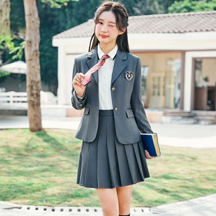 6年生 卒服