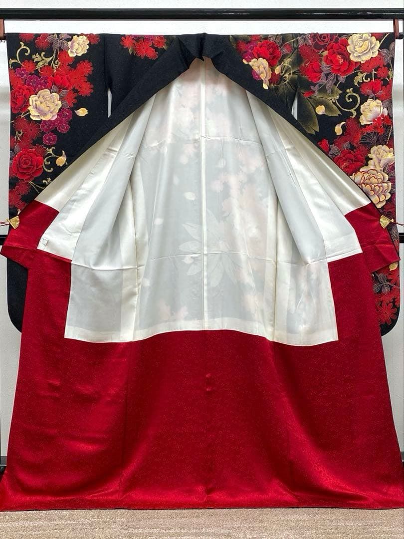 振袖 豪華 銀通し 刺繍 金彩 薔薇 身丈168cm 撥水加工済 MO2731 - メルカリ