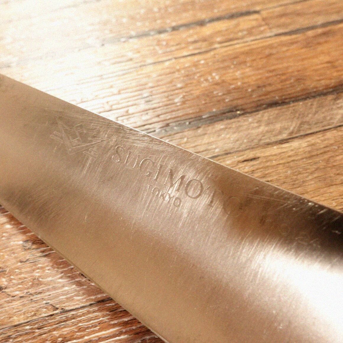 東京杉本　SUGIMOTO　牛刀包丁　刃渡り　240mm 手研ぎ済み 東京杉本 SUGIMOTO 牛刀包丁 刃渡り 240mm 手研ぎ済み 東京杉本
