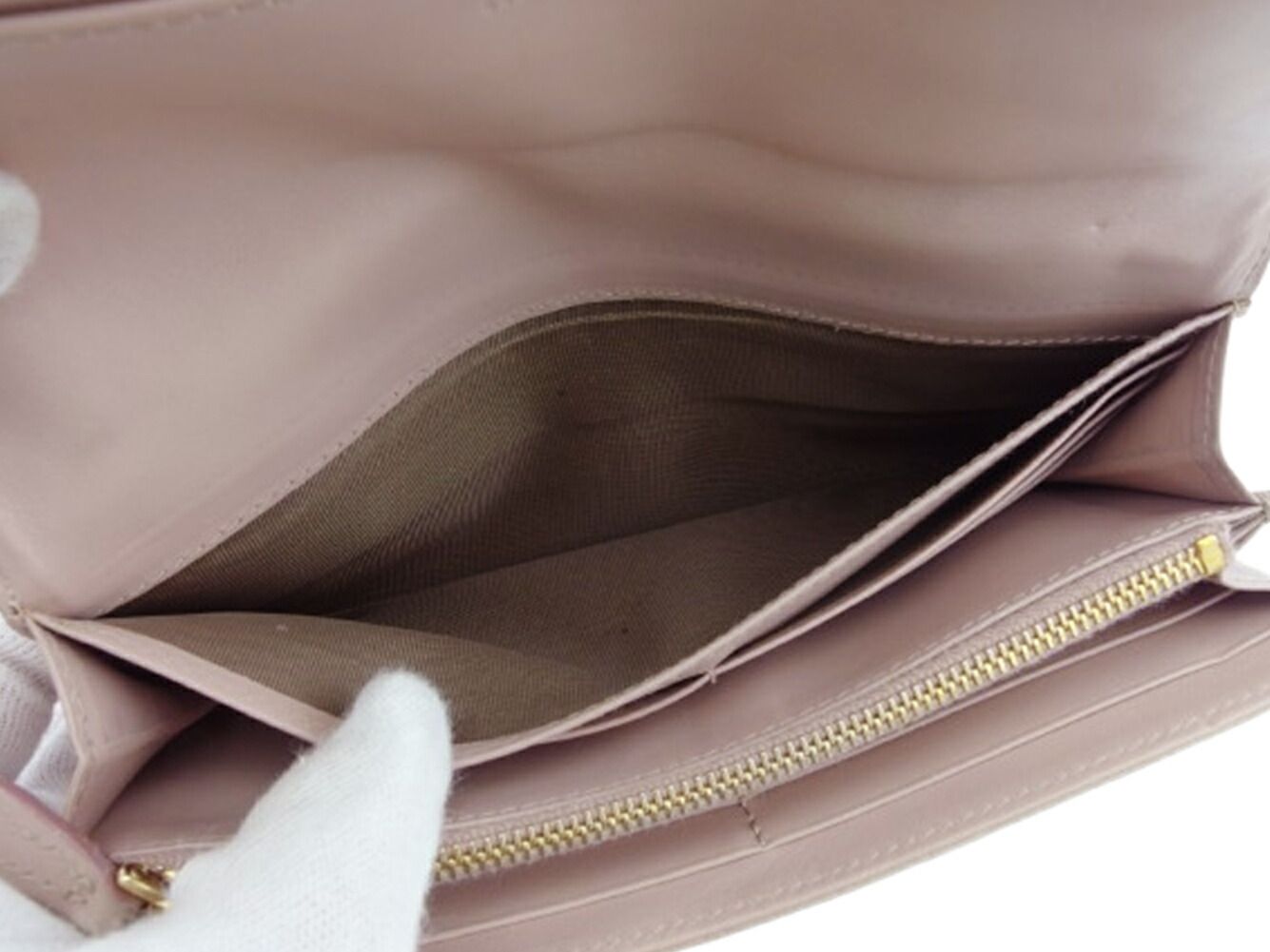 ミュウミュウ ミュウミュウ 長財布 ピンクベージュ MIUMIU 長財布 