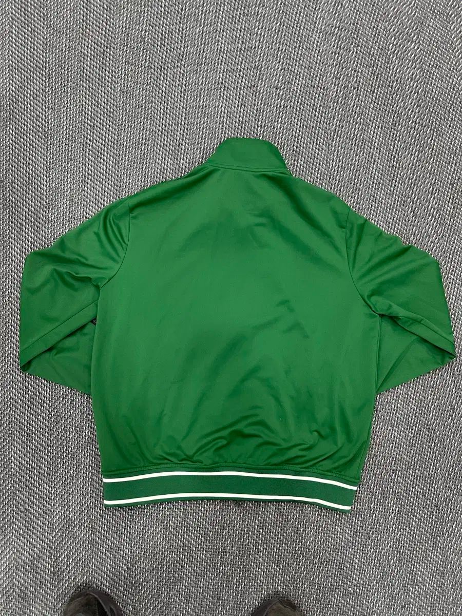 ジャージ グリーンL