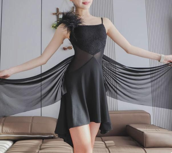 ラテンドレス ラテンワンピース ダンス衣装 羽ブローチ付 オーダーメイド