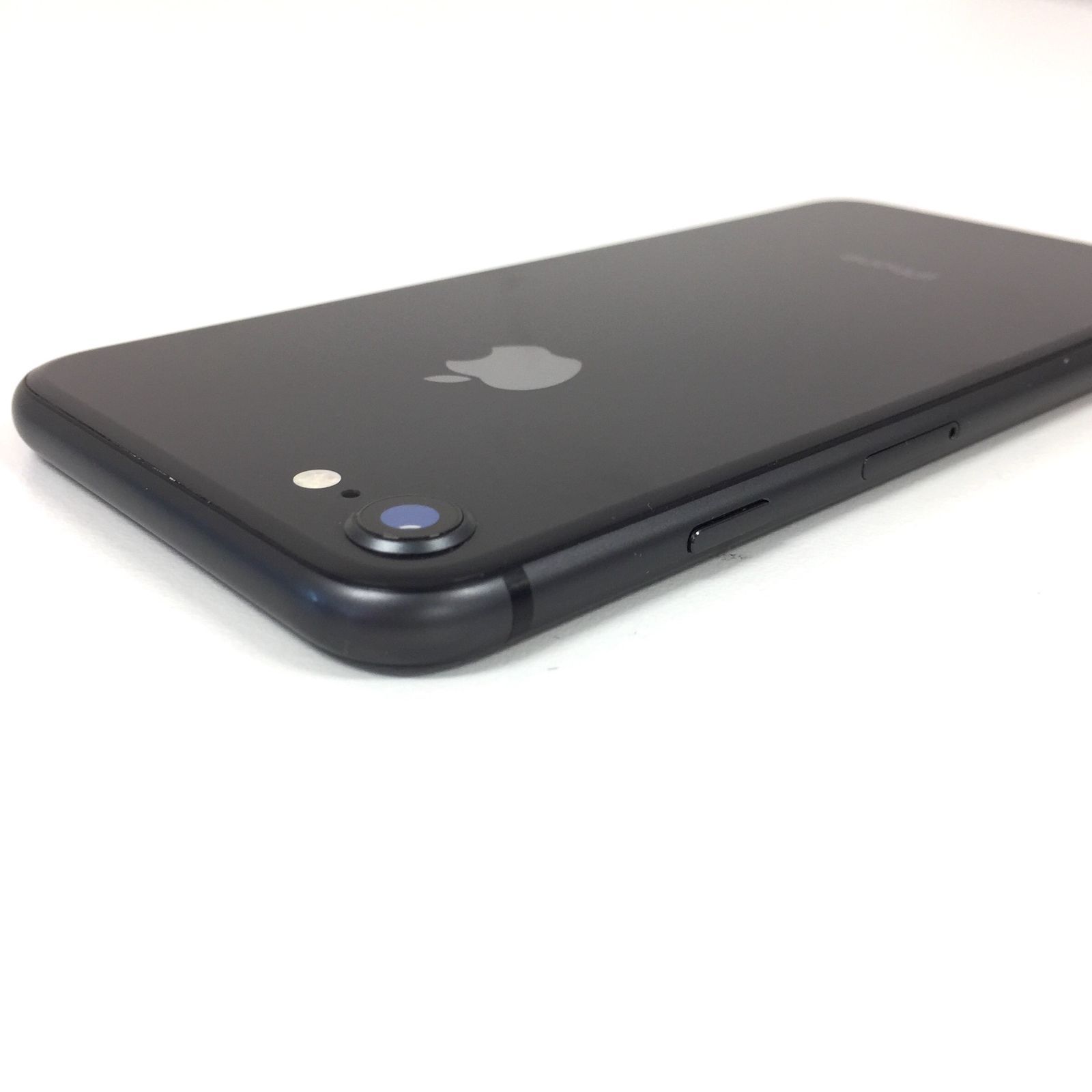 θ【SIMロック解除済み】iPhone 8 64GB スペースグレイ - メルカリ