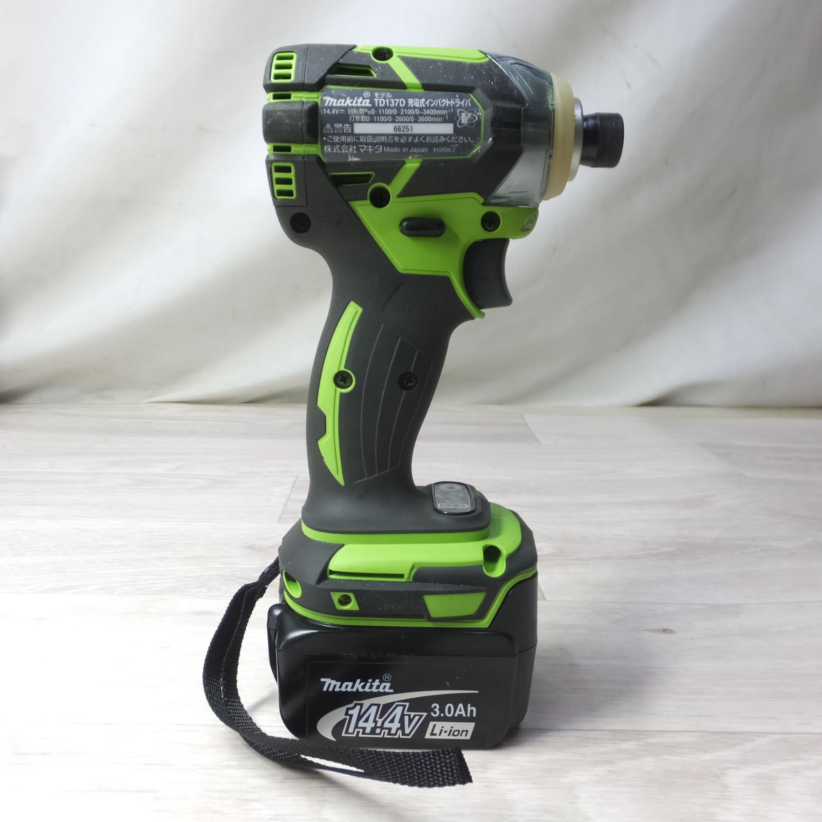 マキタ 充電式インパクトドライバ TD137D 14.4V 本体のみ 稼働確認