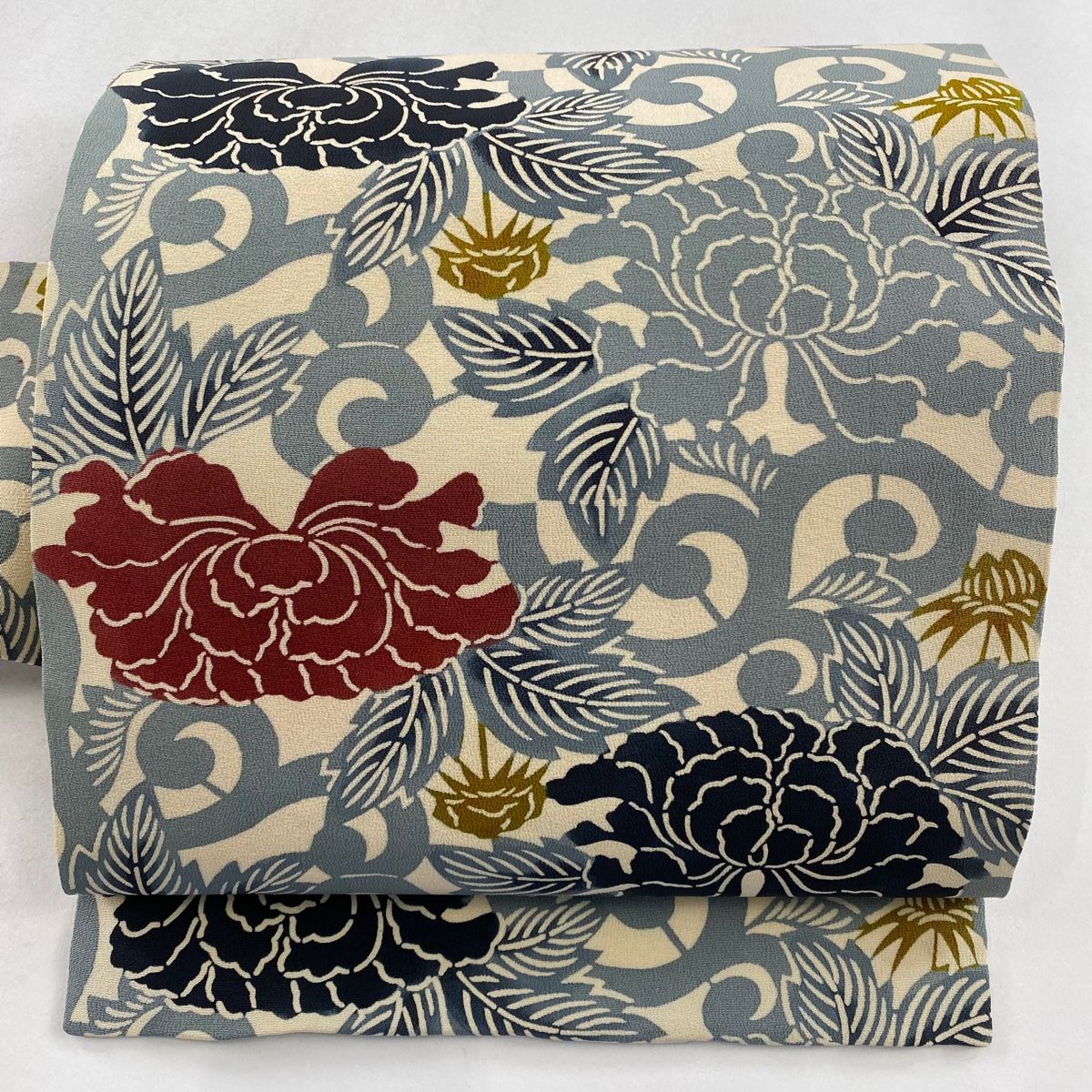 名古屋帯 秀品 牡丹唐草 青灰色 正絹