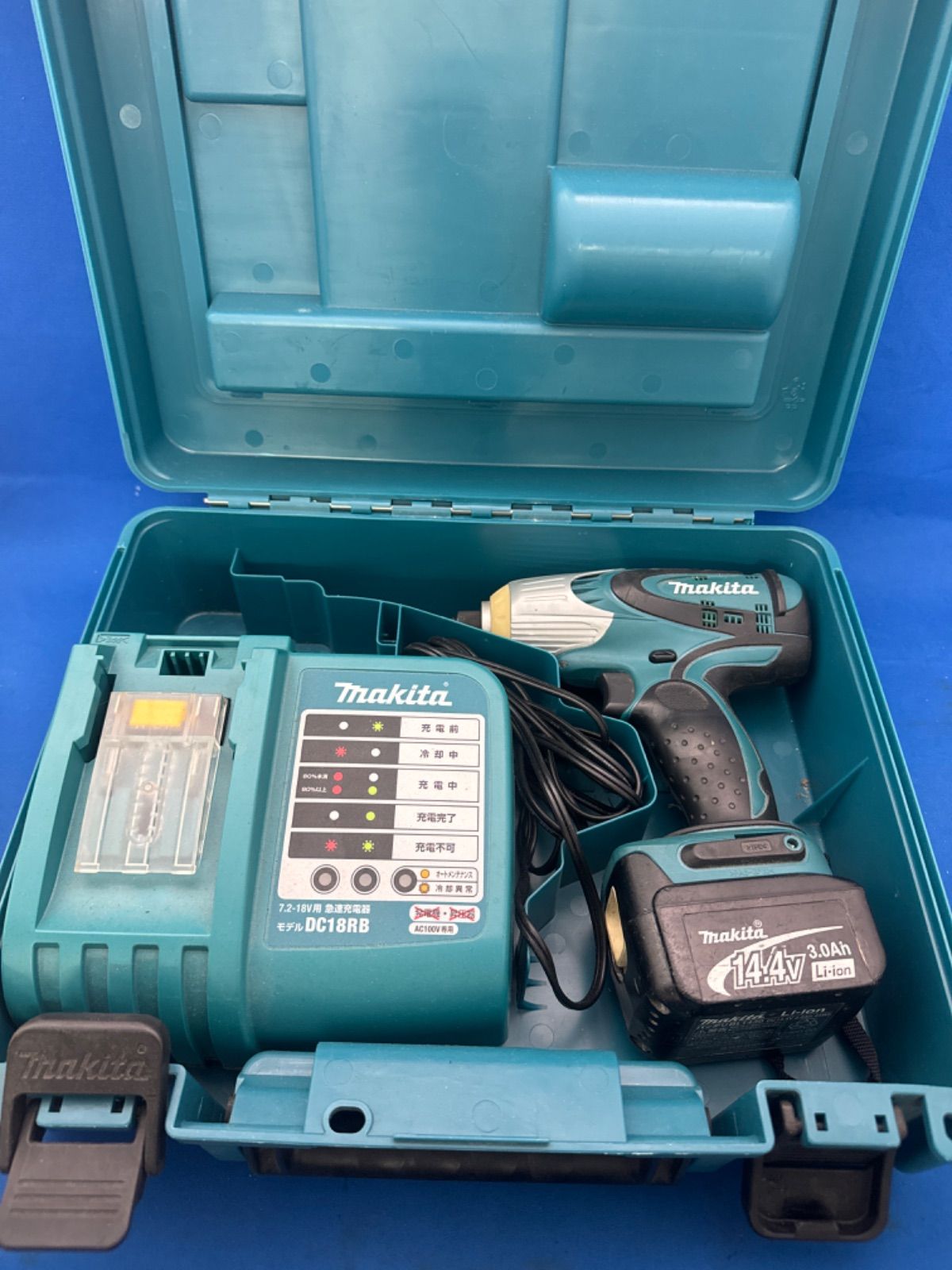 makita(マキタ) 充電式ソフトインパクトドライバ　TS130D