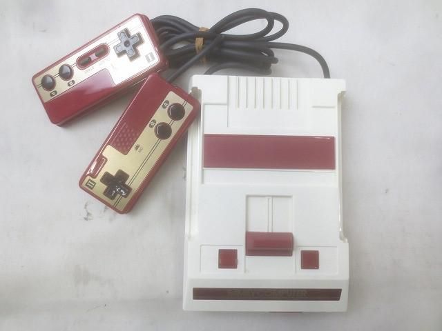 中古品 ゲーム ニンテンドークラシックミニ 本体 ファミコン CLV
