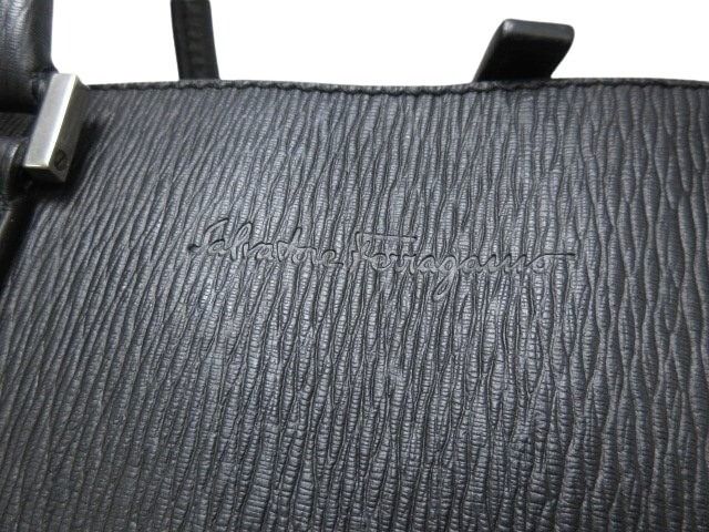 ☆美品☆ フェラガモ バッグ ブラック レザー ビジネス 極美品