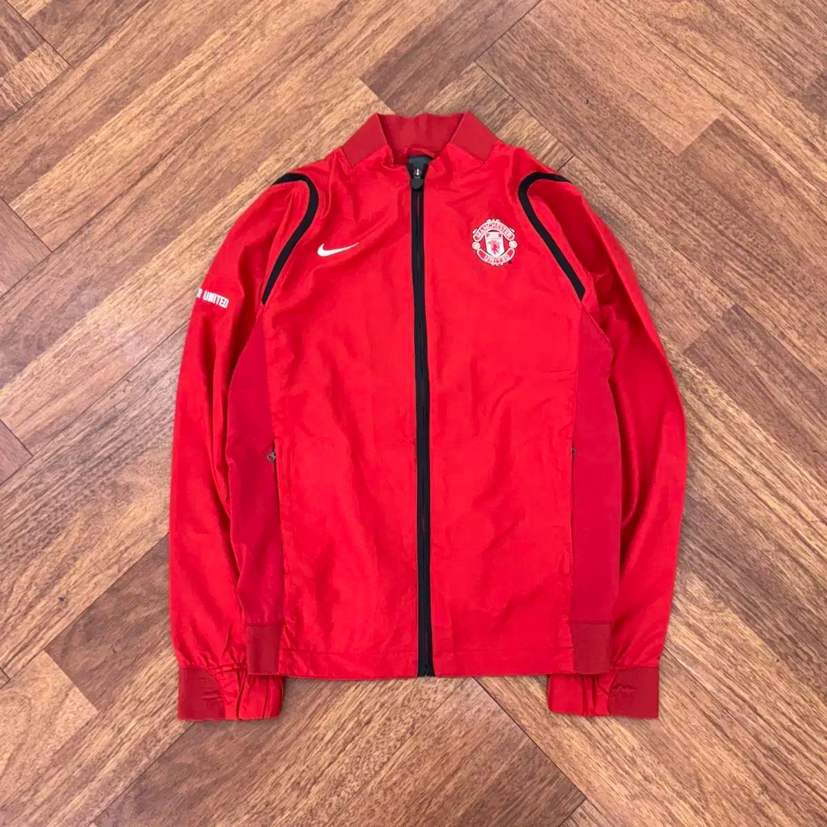 S NIKE ナイキ マンチェスターユナイテッド マンＵ 06 ー 07 シーズン ウィンドブレーカー ジャケット