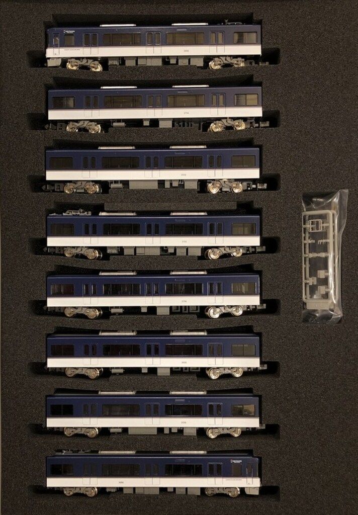 Kkk　ボディのみ 30735＞京阪3000系（京阪特急）8両編成セット（動力付き）｜N