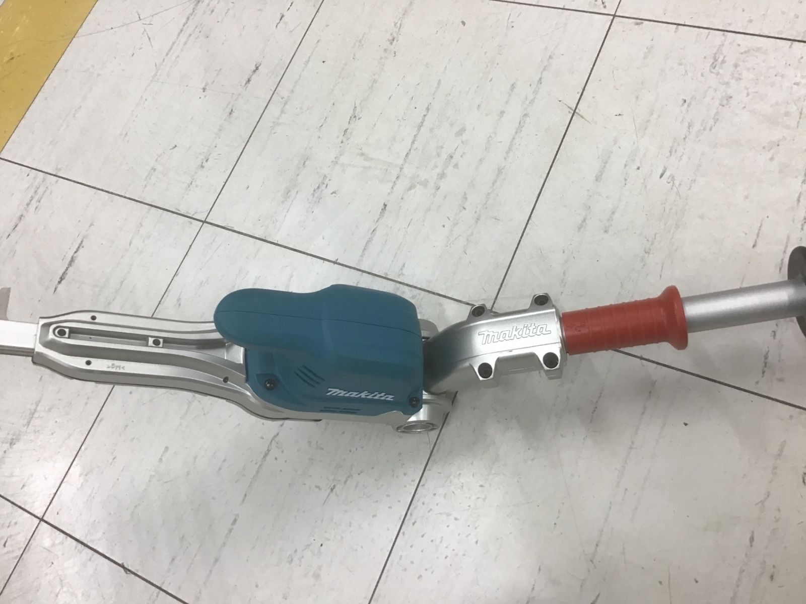 送料無料 動作品
